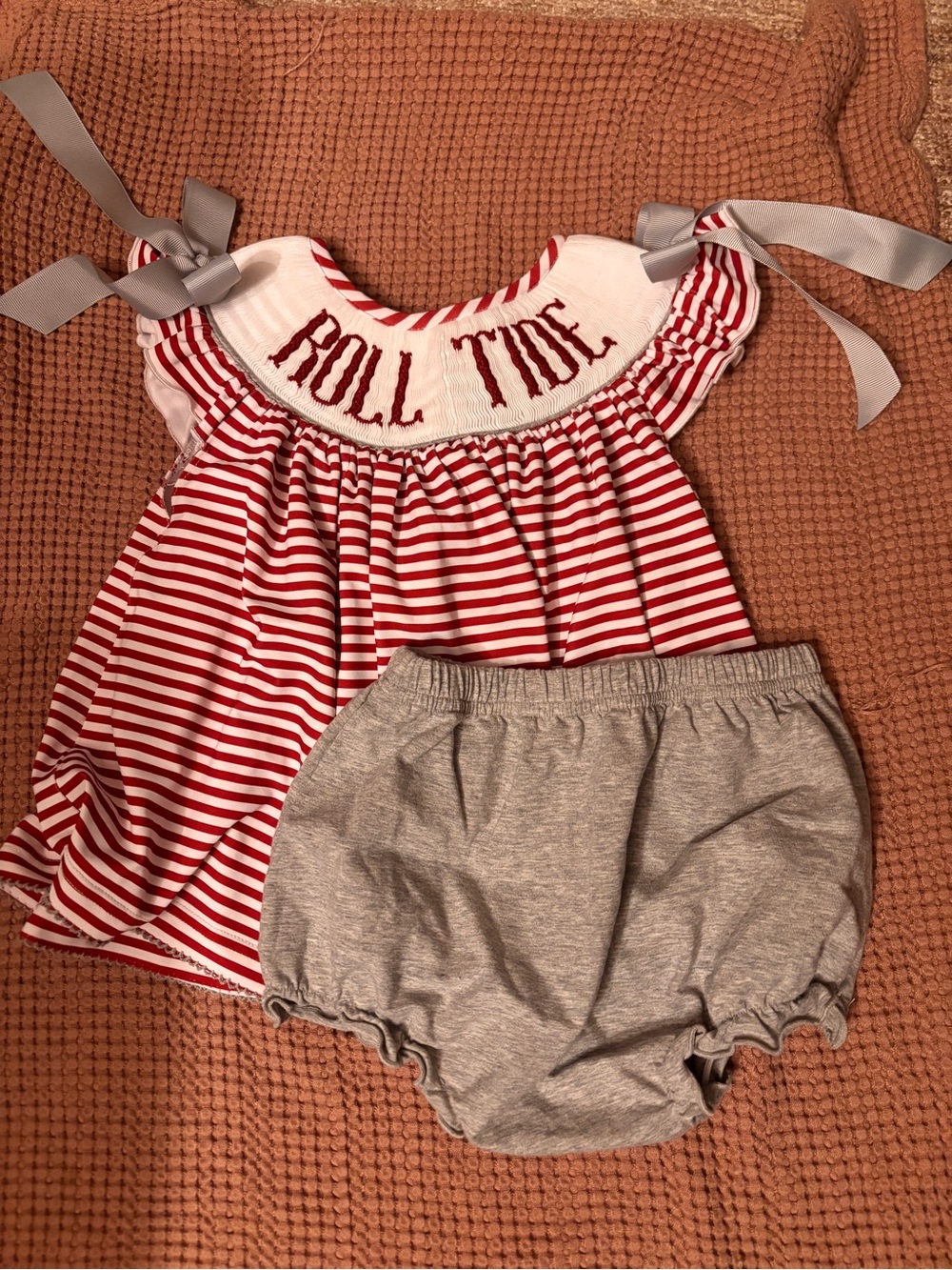 ROLL TIDE Smocked Stripe Baby Set with Gray Bloomer